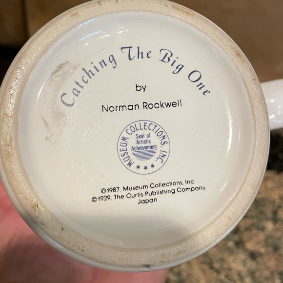 Vintage 1987 Norman Rockwell  Catching the Big one coffee mug - Picture 3 of 4